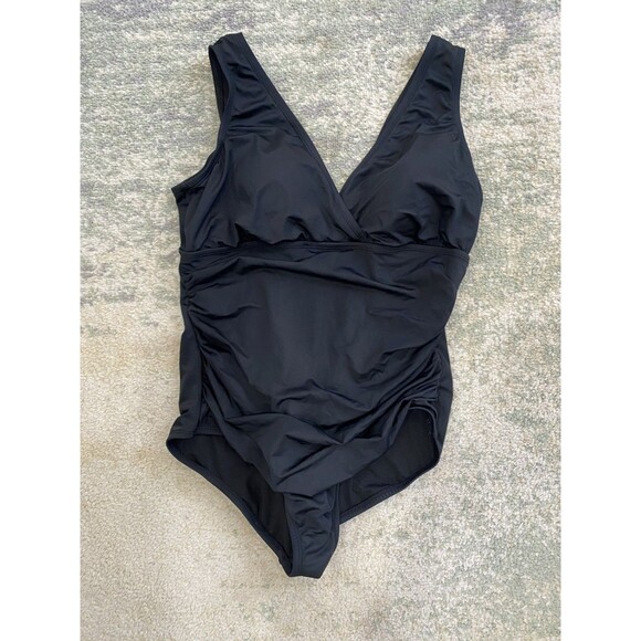 V-Neck 1pc Swimsuit Plus size 1X Black Embrace Your Curves Swim Miracle Brands - Picture 1 of 5